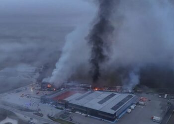 Τέσσερις εργάτριες νεκρές, μια γυναίκα ακόμα αγνοείται