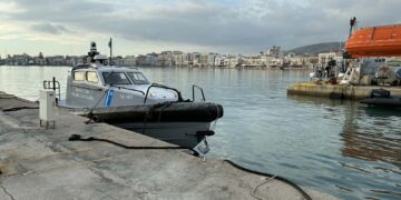 ΧΙΟΣ: Το εμβολισμένο πλοίο -Ο χειριστής του Τ/Χ δεν συμμορφώθηκε- Θάνατος τουλάχιστον 15(vid)